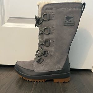 SOREL TIVOLI IV TALL WATERPROOF BOOTS